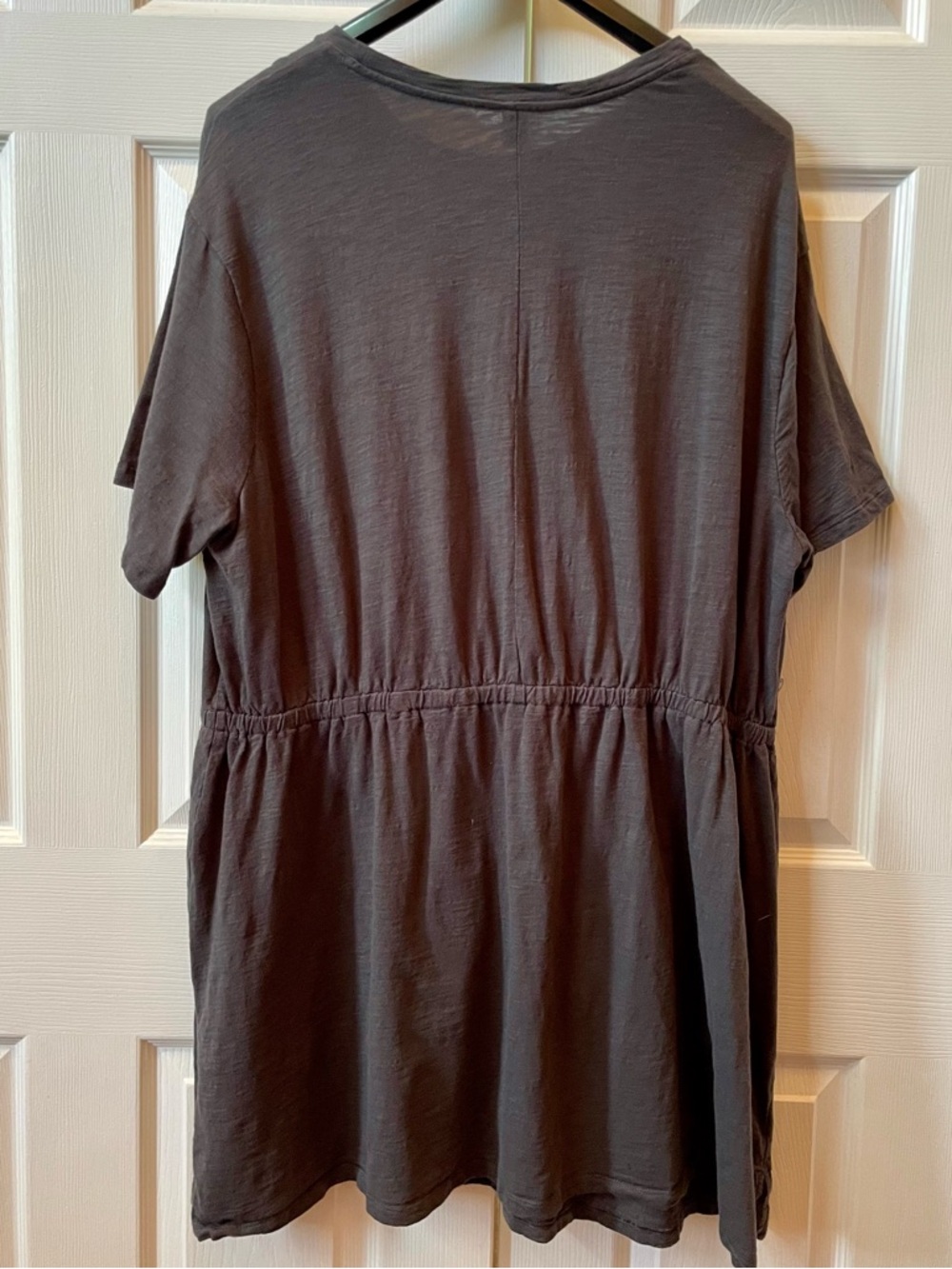 Old Navy Gray Short Sleeve T-Shirt Dress - Picture 4 of 6